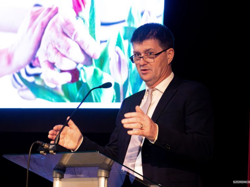 Szerencs városa idén is méltóképpen ünnepelte az idősek világnapját, október 10-én a Rákóczi-vár szí